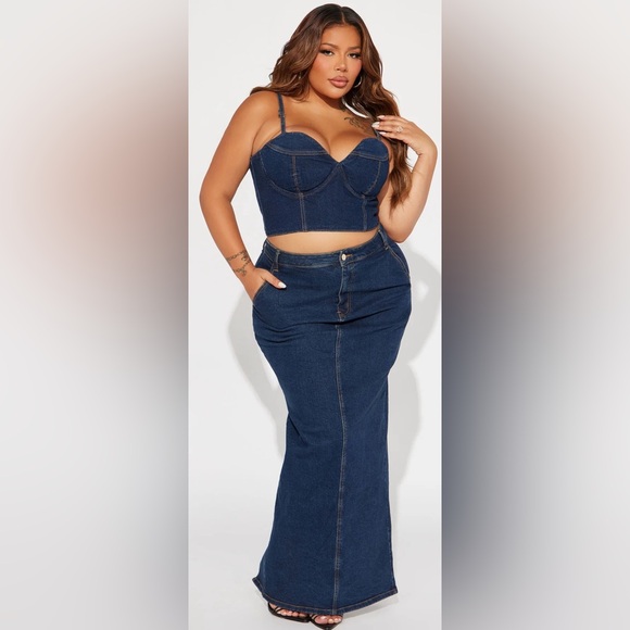 Fashion Nova Dresses & Skirts - Dark Blue Denim Skirt